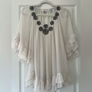 Rebecca Taylor Sheer White Blouse with Black Floral Accents. (Taylor Swift)